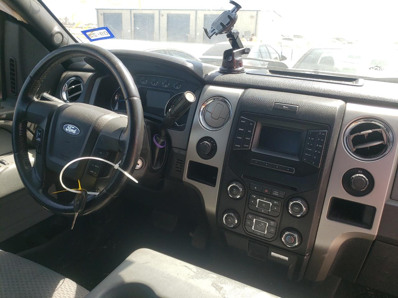 Photo 9 from auction – 2013 FORD F150 SUPER with VIN 1FTFW1EFXDKD59569