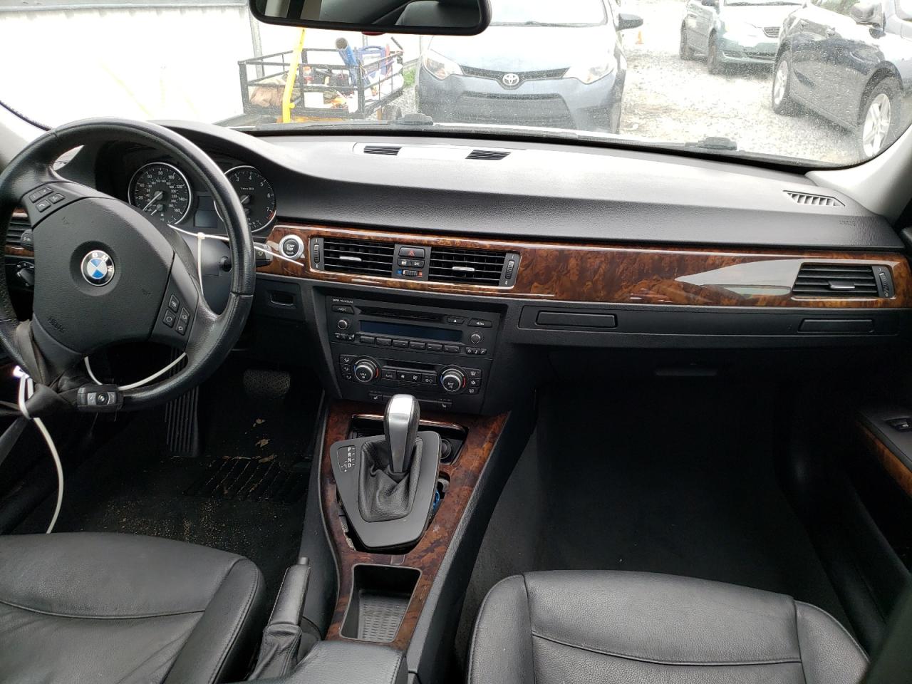 Photo 9 from auction – 2008 BMW 328 I with VIN WBAVA37598NL58893