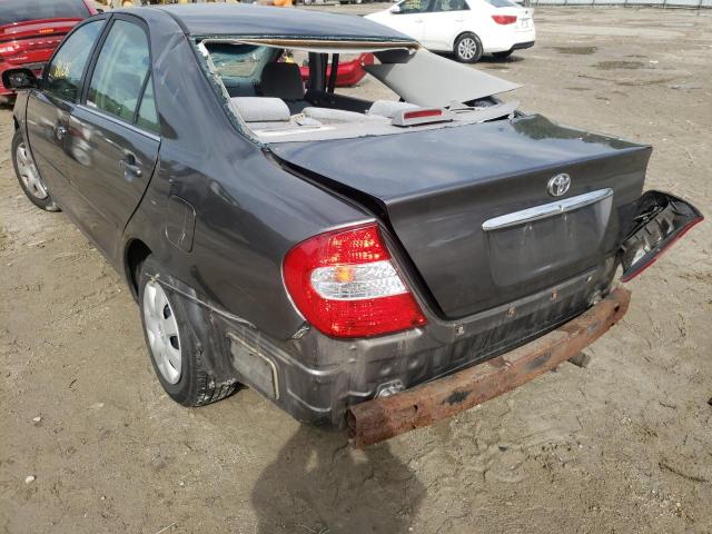 Photo 3 from auction – 2004 TOYOTA CAMRY LE with VIN 4T1BE32K14U809057