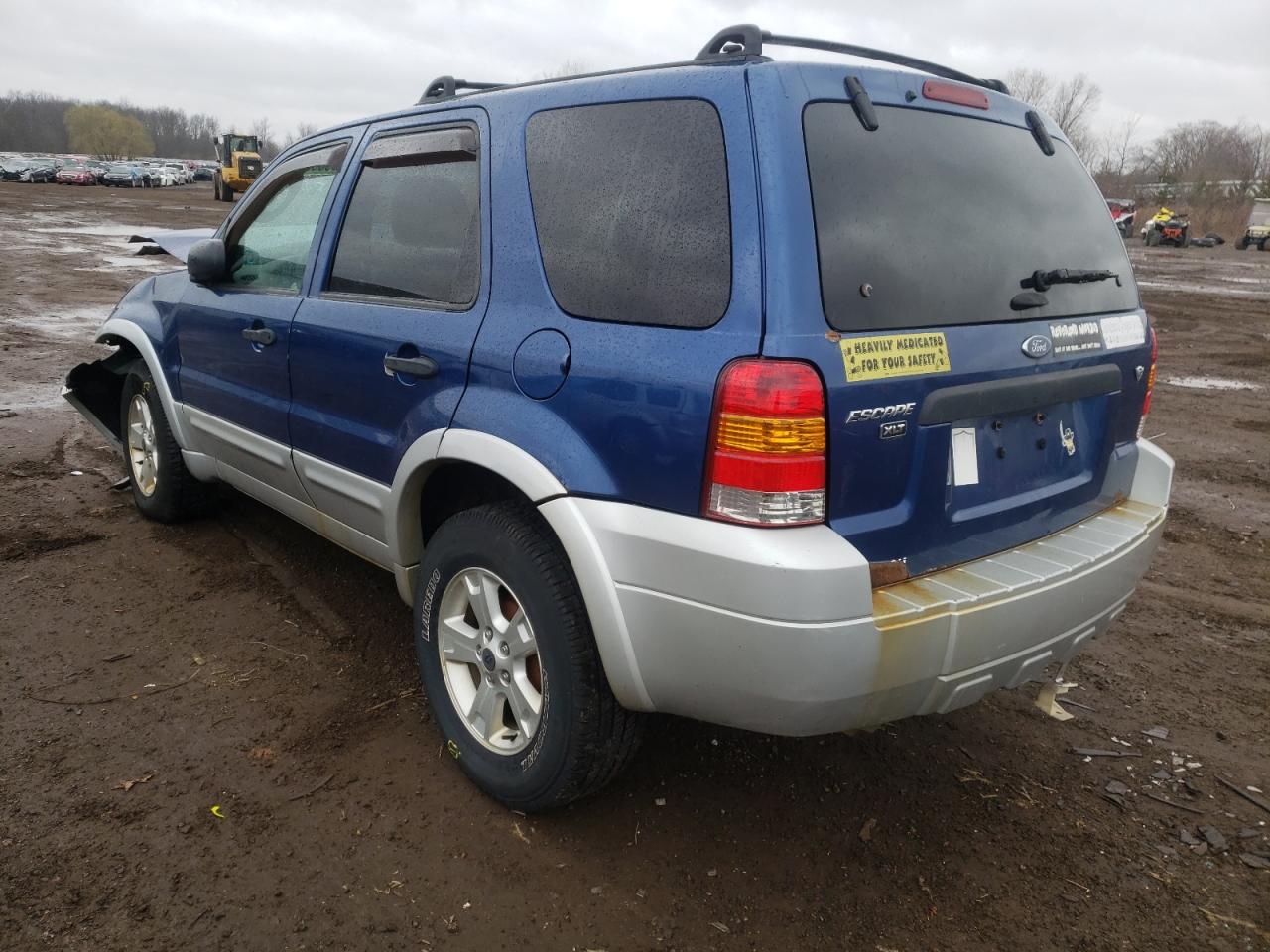 Photo 3 from auction – 2007 FORD ESCAPE XLT with VIN 1FMYU03127KB08593