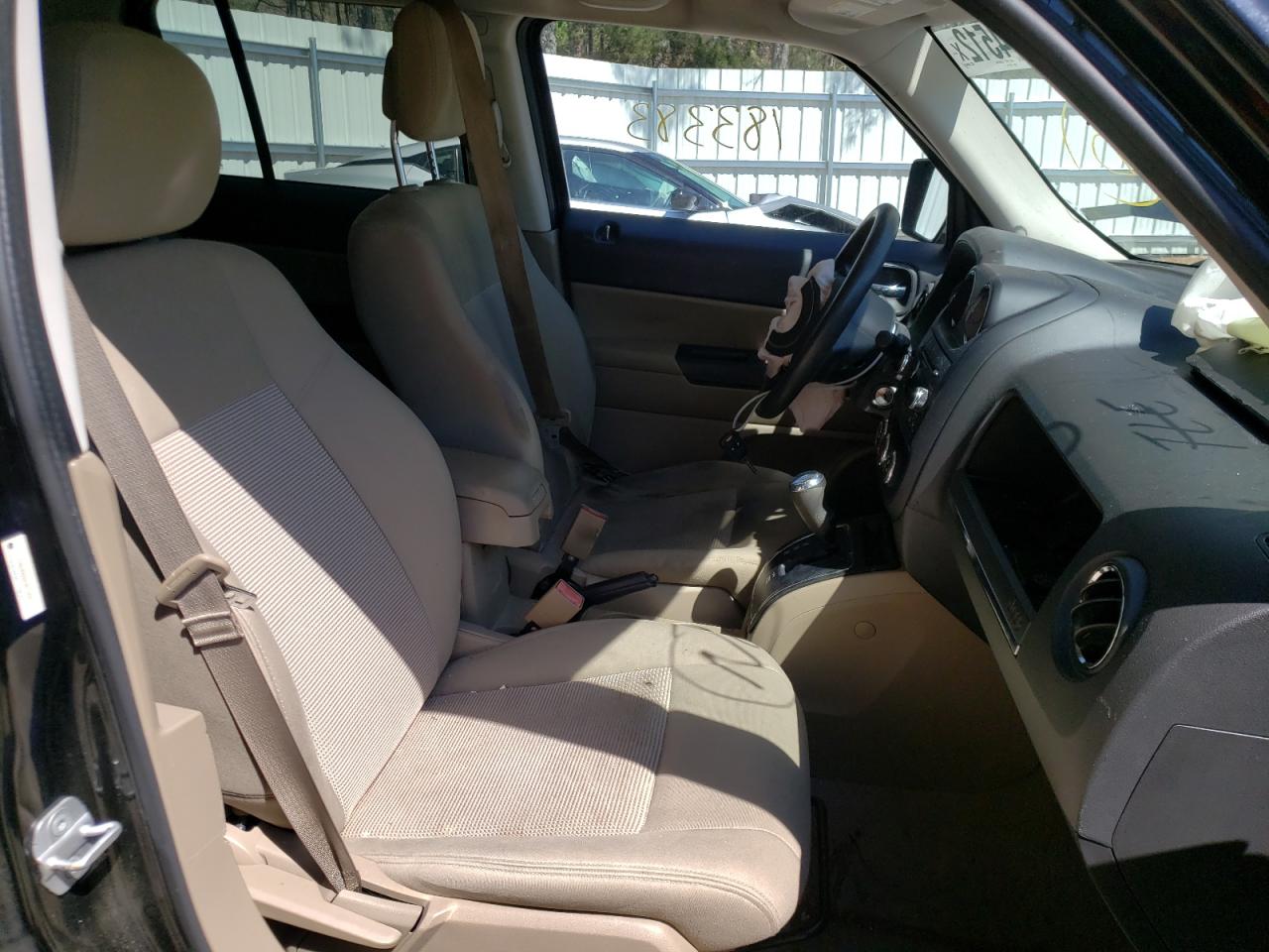 Photo 5 from auction – 2014 JEEP PATRIOT SP with VIN 1C4NJPBA6ED511374