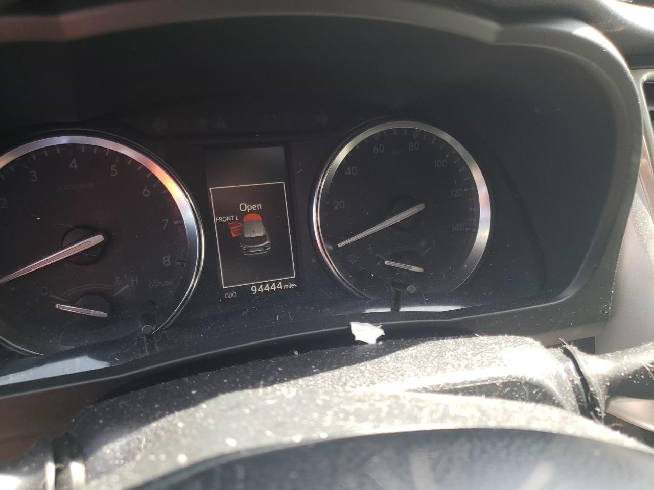 Photo 8 from auction – 2014 TOYOTA HIGHLANDER with VIN 5TDYKRFH0ES004861