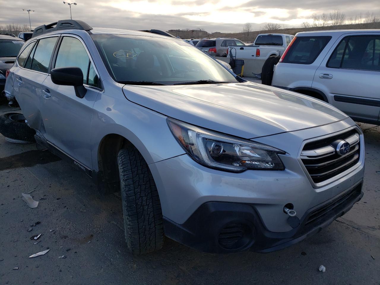 SUBARU OUTBACK 2. 2019 with VIN 4S4BSABC7K3354983 - Photo from auction