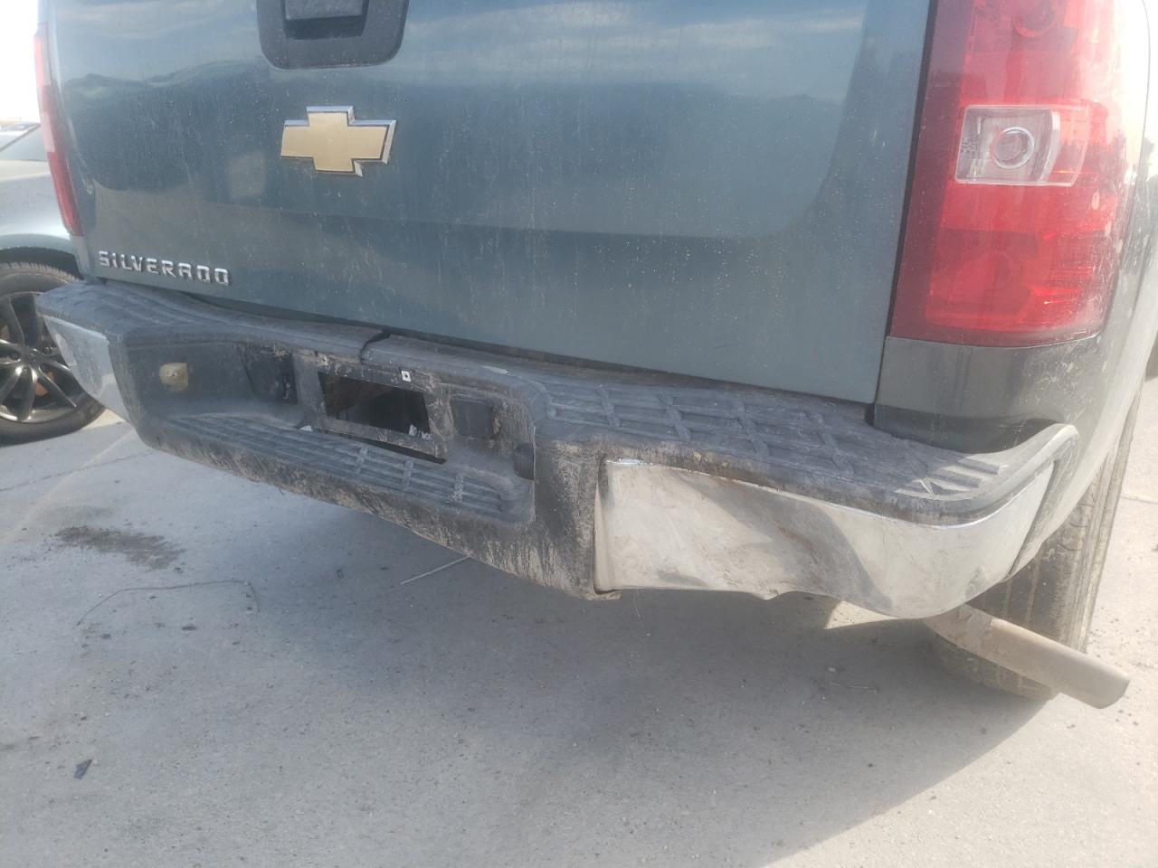 Photo 9 from auction – 2007 CHEVROLET SILVERADO with VIN 1GCEC19X37Z648036