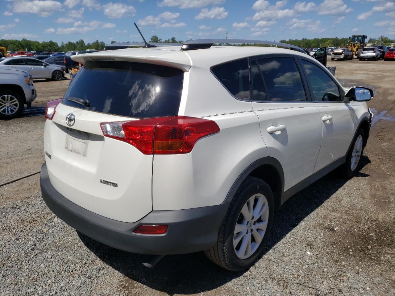 Photo 4 from auction – 2014 TOYOTA RAV4 LIMIT with VIN 2T3YFREV1EW129863