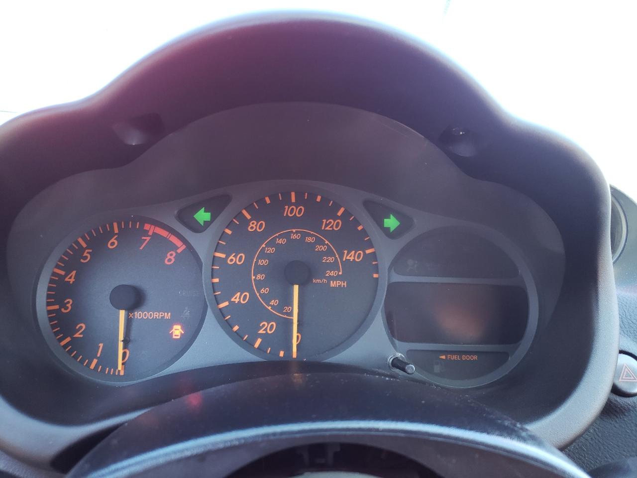Photo 8 from auction – 2003 TOYOTA CELICA GT with VIN JTDDR32T830160826