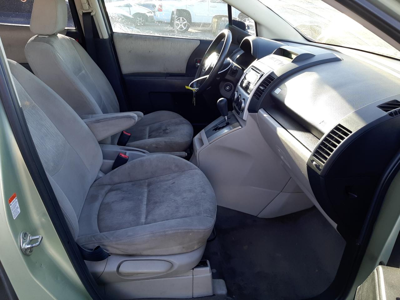 Photo 5 from auction – 2008 MAZDA 5 with VIN JM1CR293X80316898