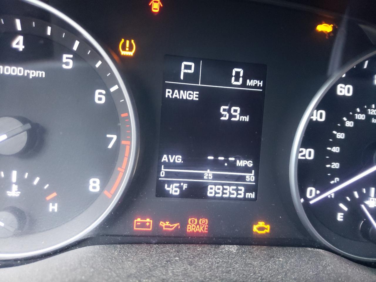 Photo 8 from auction – 2017 HYUNDAI ELANTRA SE with VIN 5NPD74LF0HH080936