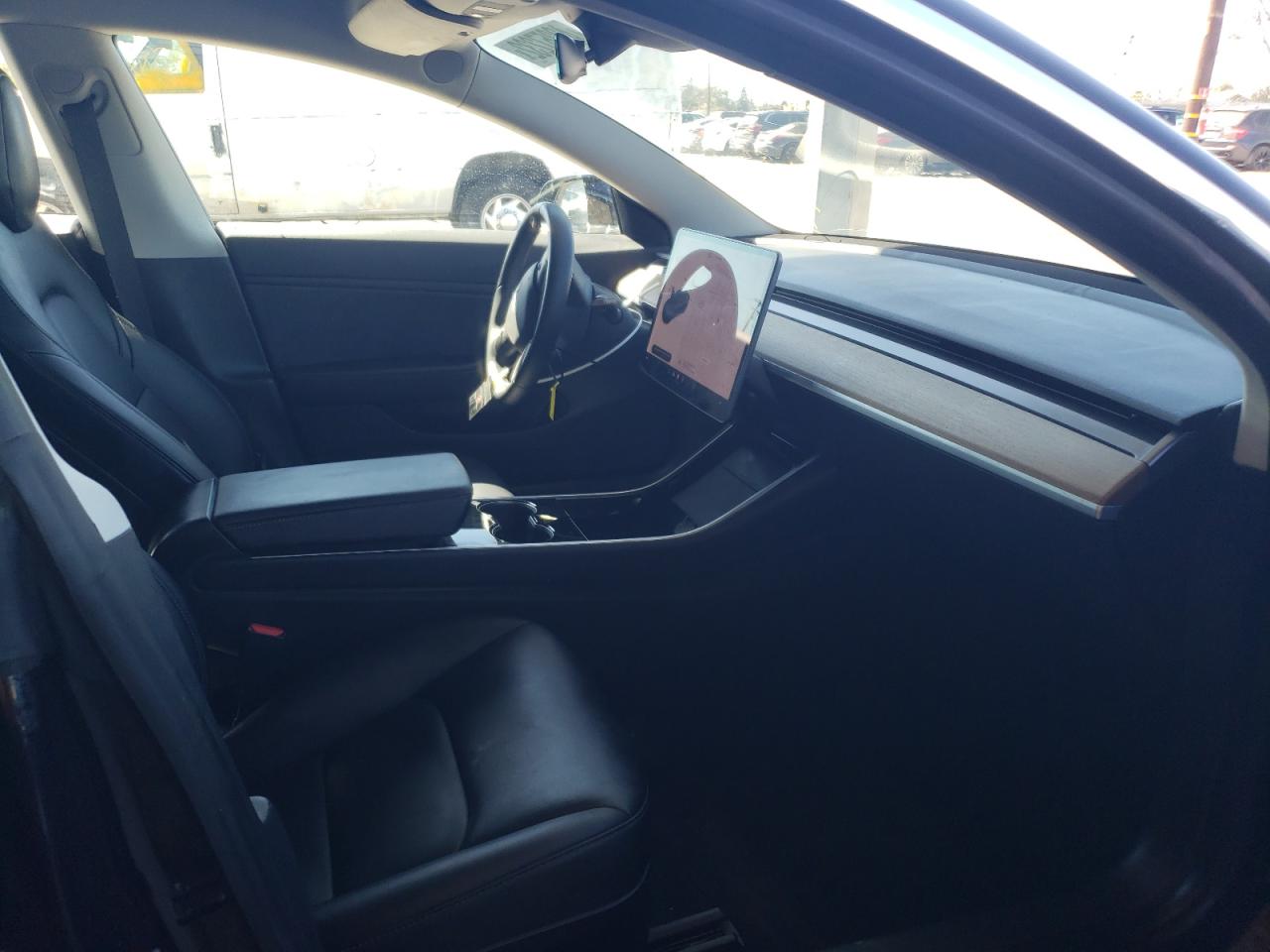 Photo 5 from auction – 2018 TESLA MODEL 3 with VIN 5YJ3E1EB6JF090949