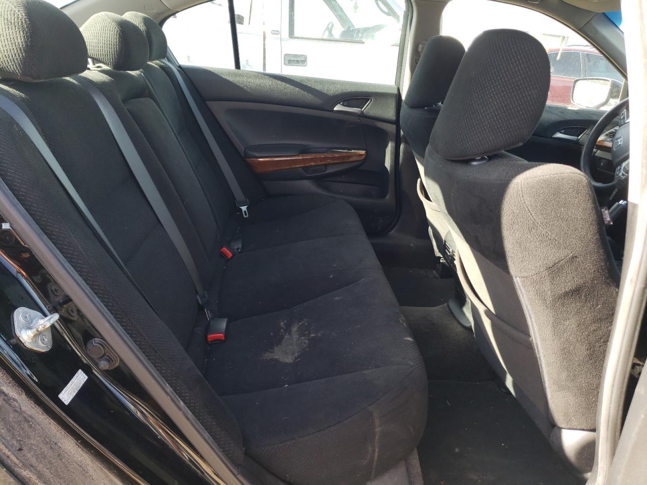 Photo 6 from auction – 2011 HONDA ACCORD EX with VIN 1HGCP2E7XBA036917