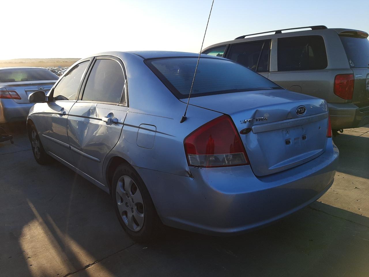 Photo 3 from auction – 2008 KIA SPECTRA EX with VIN KNAFE121285542333
