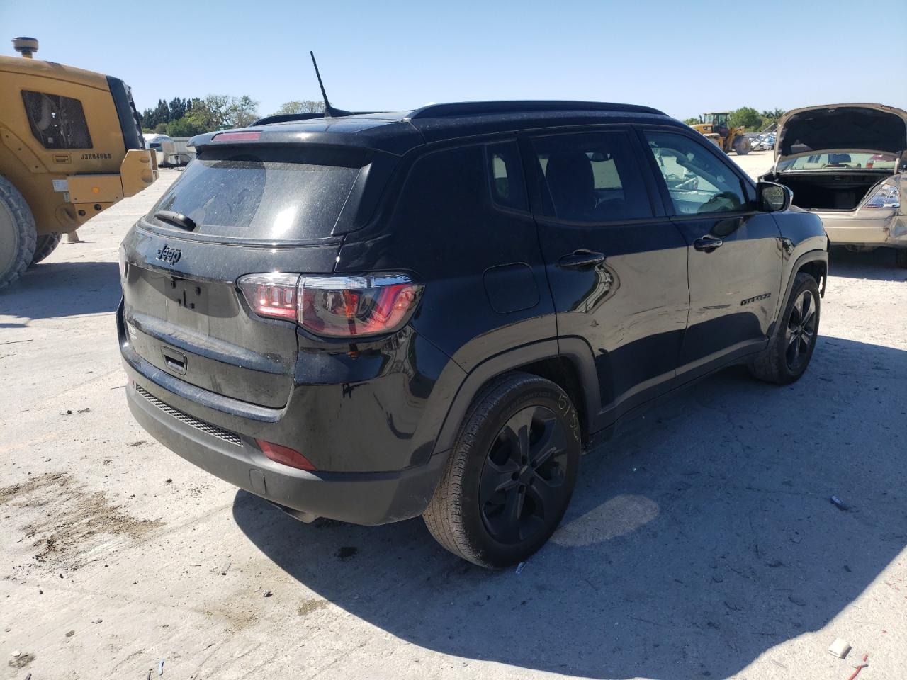 Zdjęcie 4 z aukcji – 2020 JEEP COMPASS LA z VIN 3C4NJCBB1LT258005