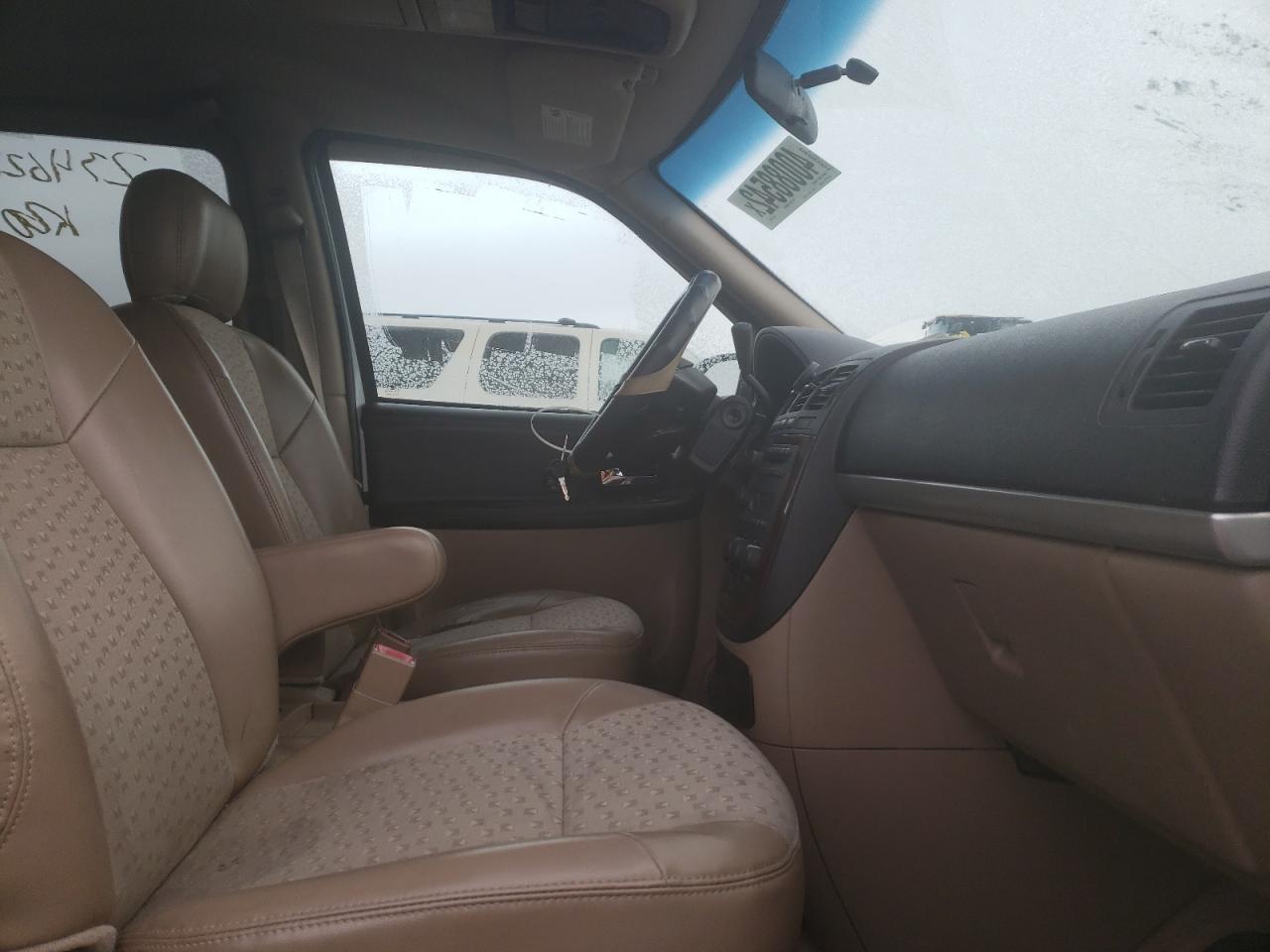 Photo 5 from auction – 2006 CHEVROLET UPLANDER L with VIN 1GNDX33L46D242027