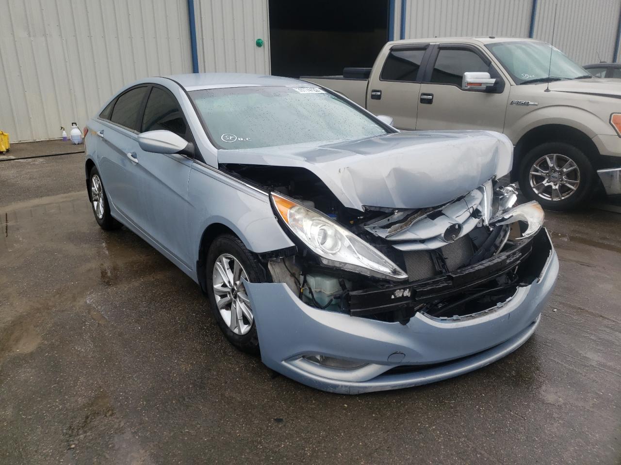 HYUNDAI SONATA GLS 2013 with VIN 5NPEB4AC3DH736990 - Photo from auction