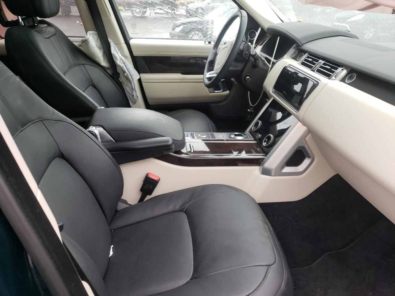 Photo 5 from auction – 2020 LAND ROVER RANGE ROVE with VIN SALGS2RU4LA598238