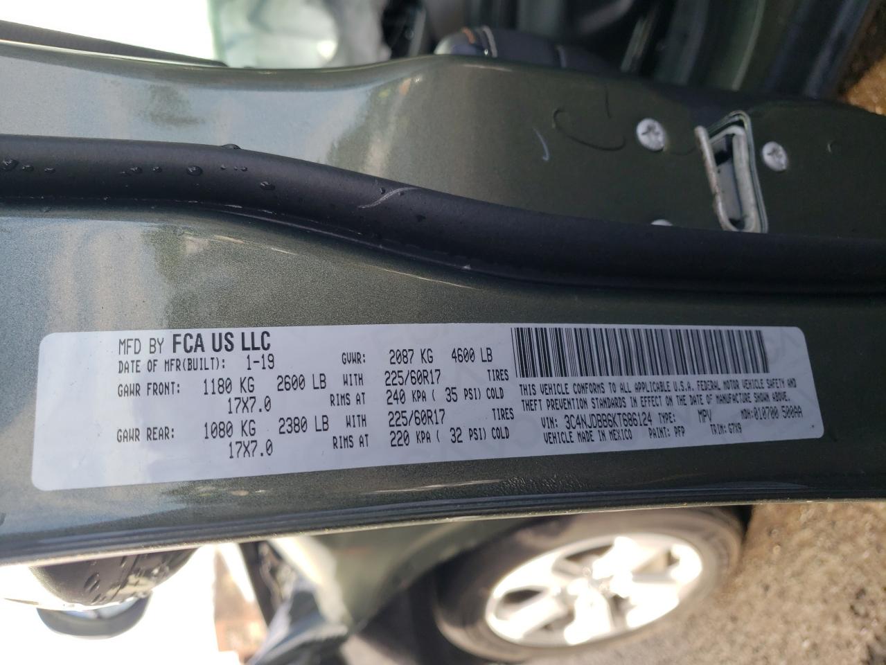 Photo 10 from auction – 2019 JEEP COMPASS LA with VIN 3C4NJDBB6KT686124