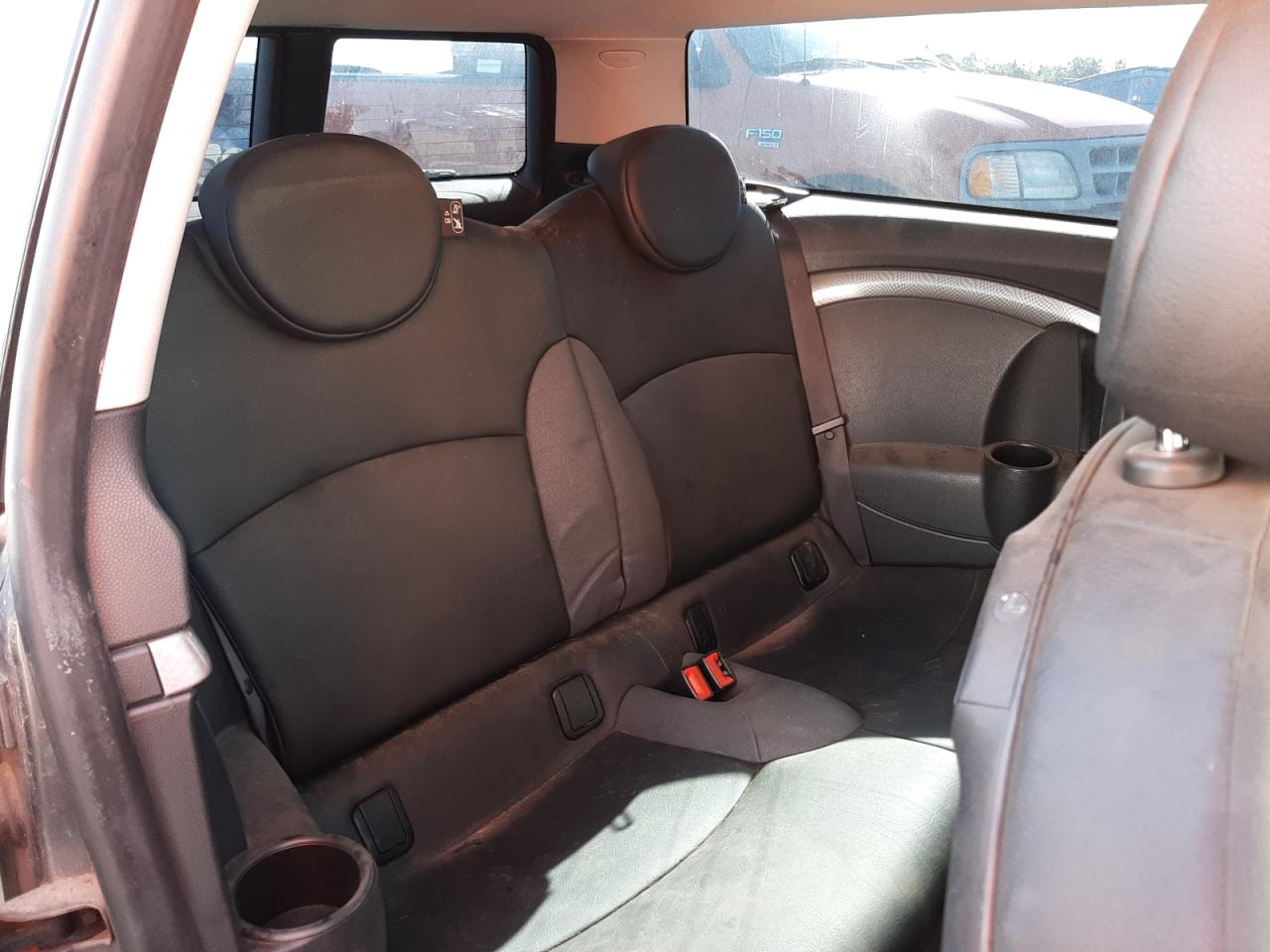 Photo 6 from auction – 2009 MINI COOPER S C with VIN WMWMM33589TP89960