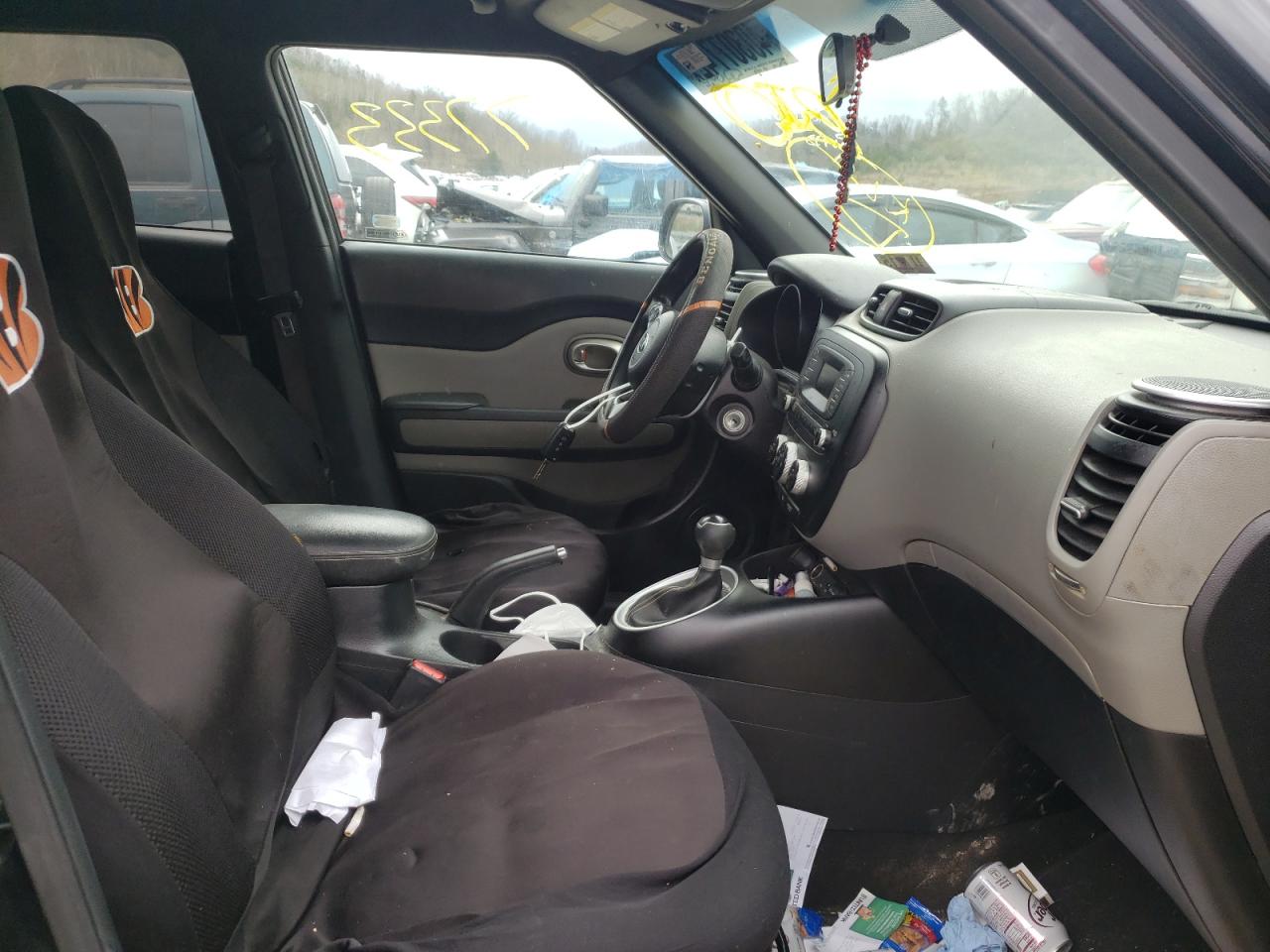 Photo 5 from auction – 2015 KIA SOUL + with VIN KNDJP3A56F7135155