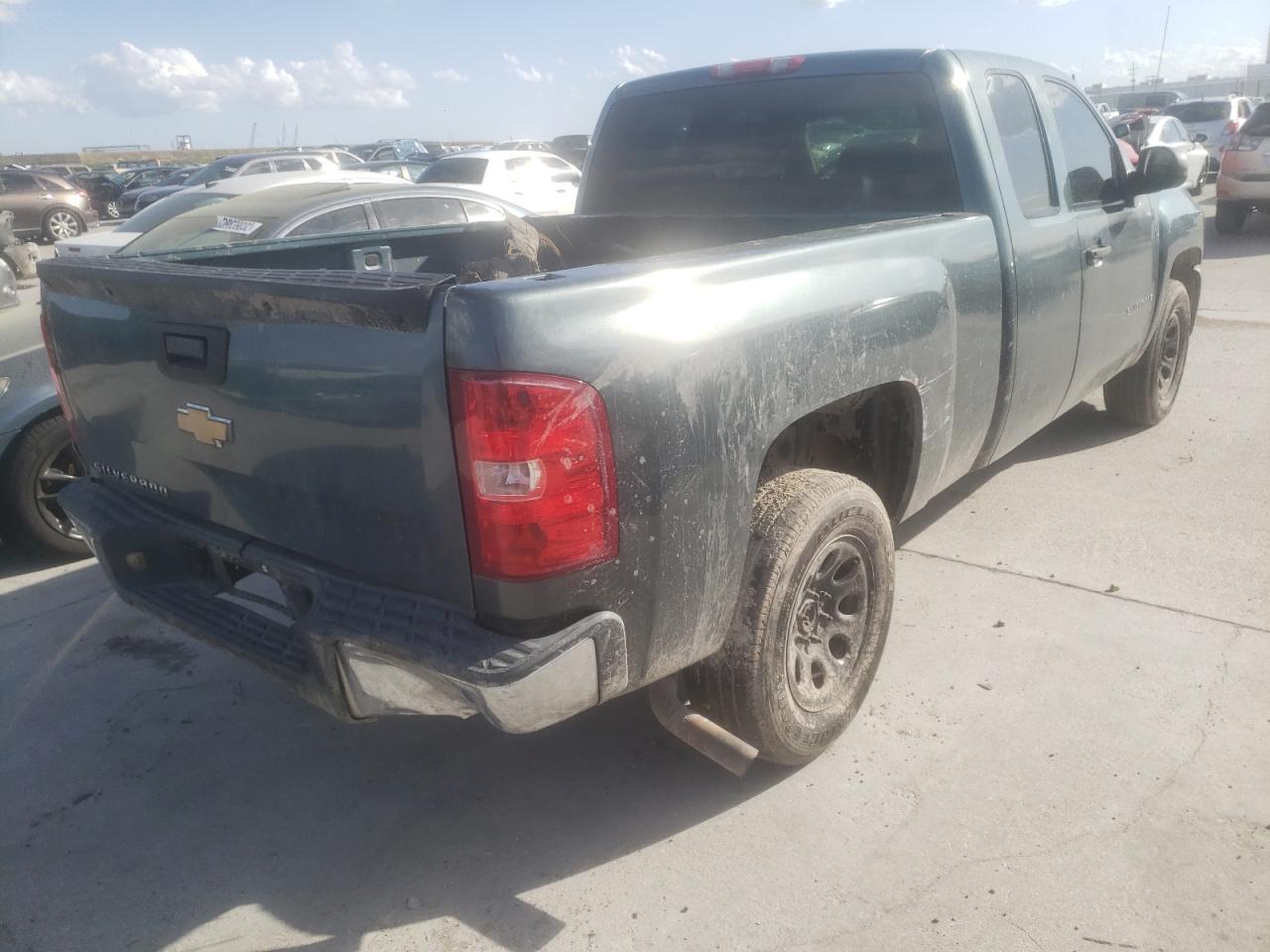 Photo 4 from auction – 2007 CHEVROLET SILVERADO with VIN 1GCEC19X37Z648036