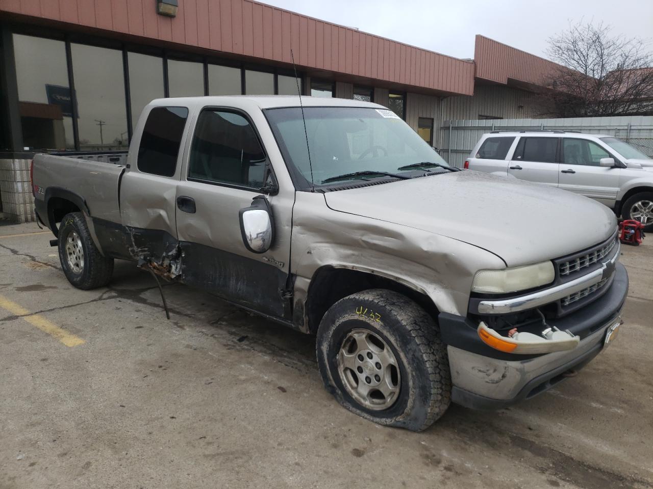 CHEVROLET SILVERADO 2000 z numerem VIN 1GCEK19T0YE389739 - Zdjęcie z aukcji