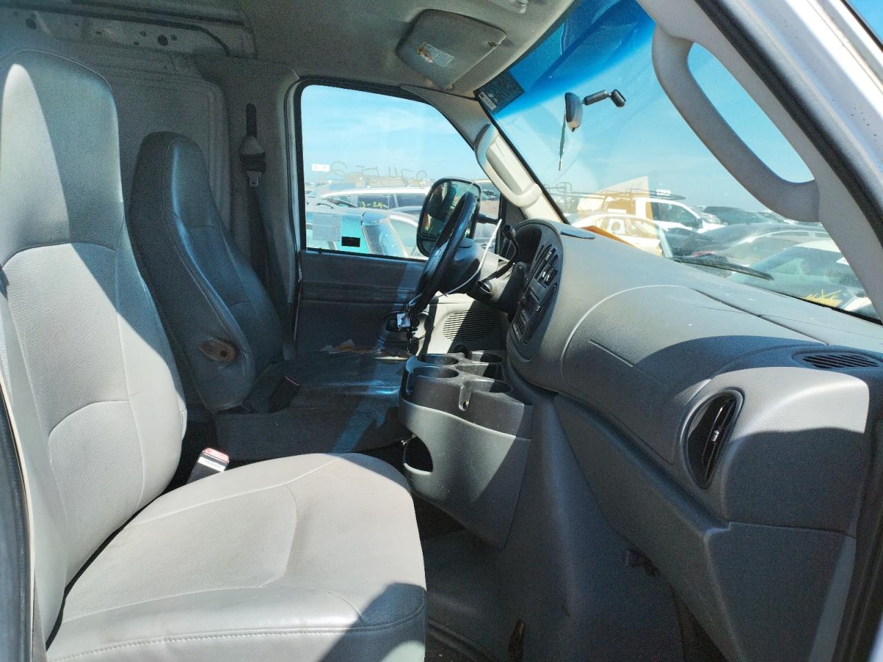 Photo 5 from auction – 2007 FORD ECONOLINE with VIN 1FTSE34L57DA32445