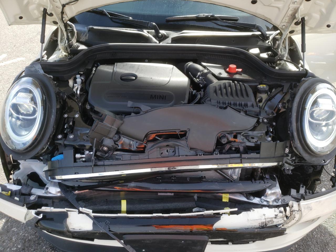 Photo 7 from auction – 2021 MINI COOPER with VIN WMWXR3C00M2N59444