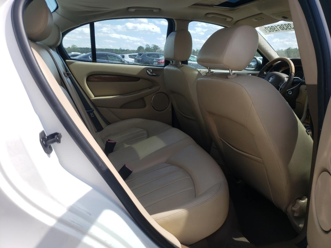 Photo 6 from auction – 2005 JAGUAR X-TYPE 3.0 with VIN SAJWA51C45WE35237