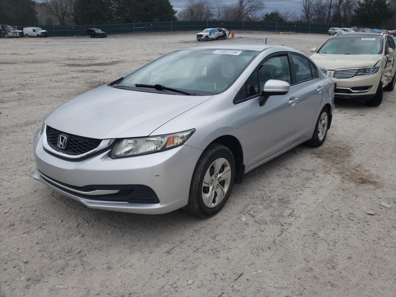 Photo 2 from auction – 2014 HONDA CIVIC LX with VIN 2HGFB2F58EH505372