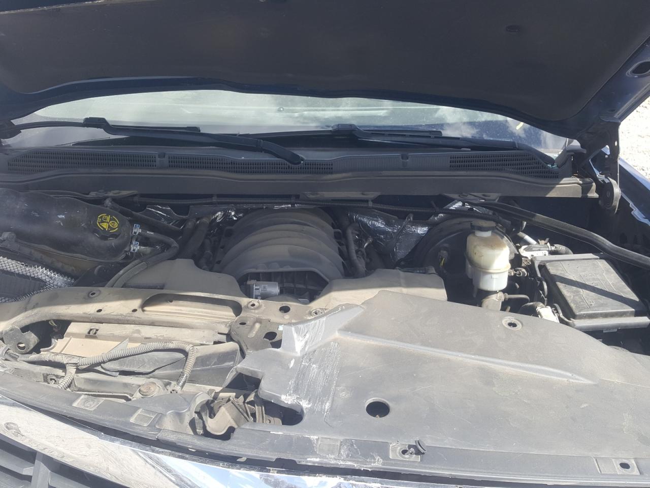 Photo 7 from auction – 2015 CHEVROLET SILVERADO with VIN 3GCUKRECXFG328890