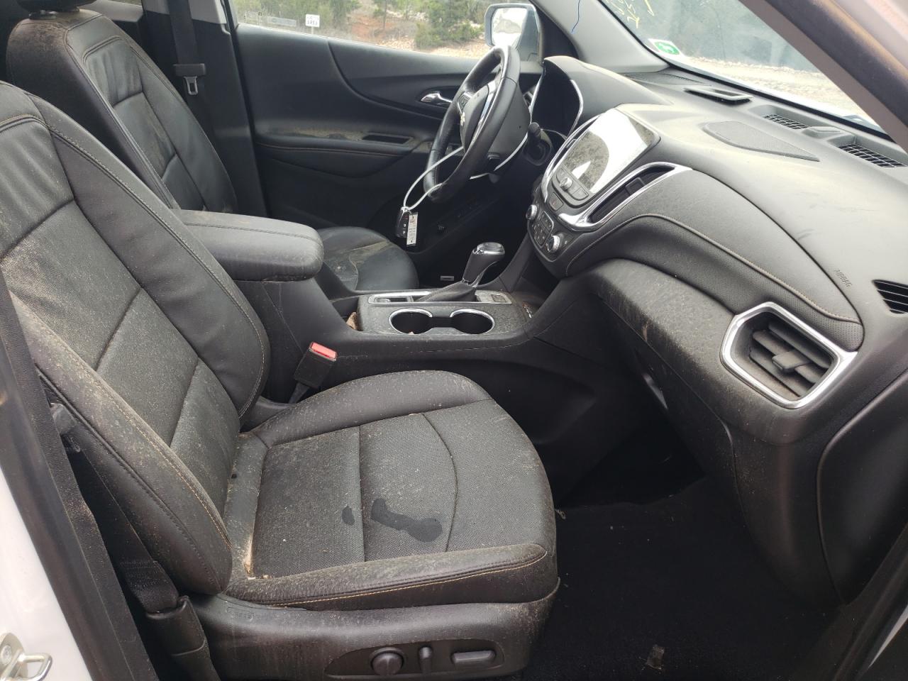 Photo 5 from auction – 2019 CHEVROLET EQUINOX PR with VIN 2GNAXYEX3K6149332