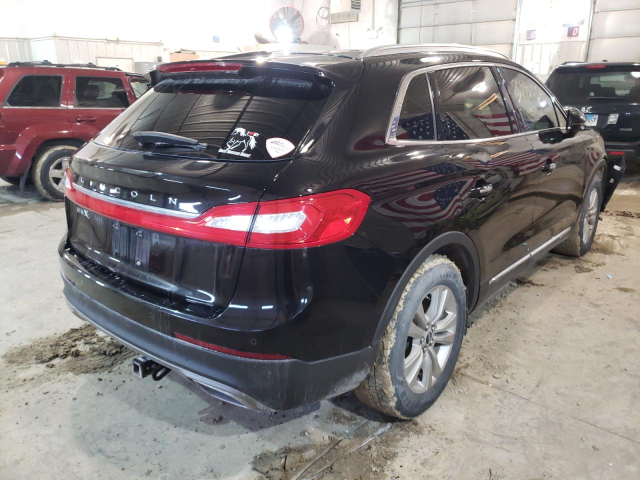 Photo 4 from auction – 2017 LINCOLN MKX PREMIE with VIN 2LMPJ6JRXHBL14776