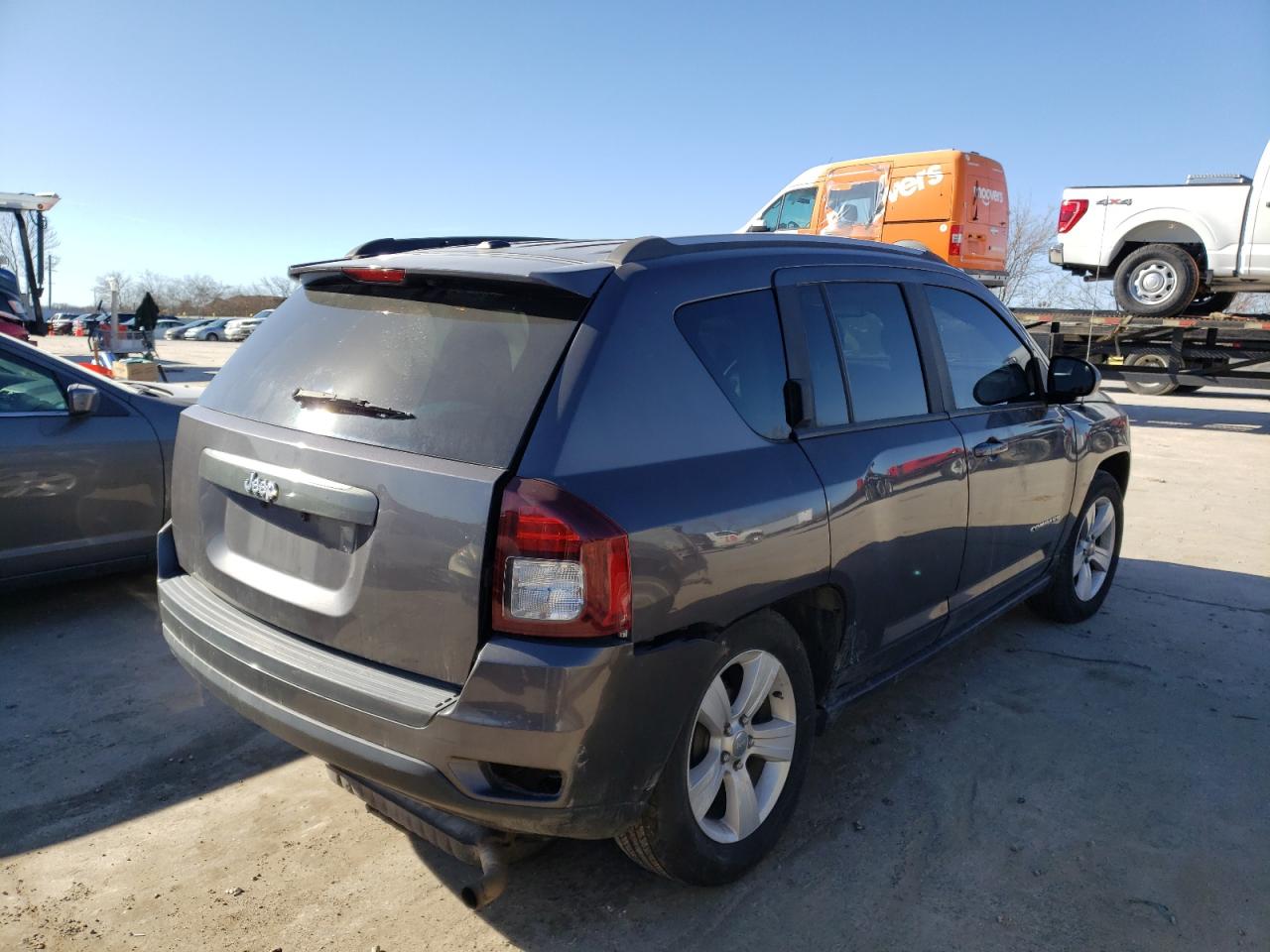 Photo 4 from auction – 2017 JEEP COMPASS SP with VIN 1C4NJCBA0HD147062