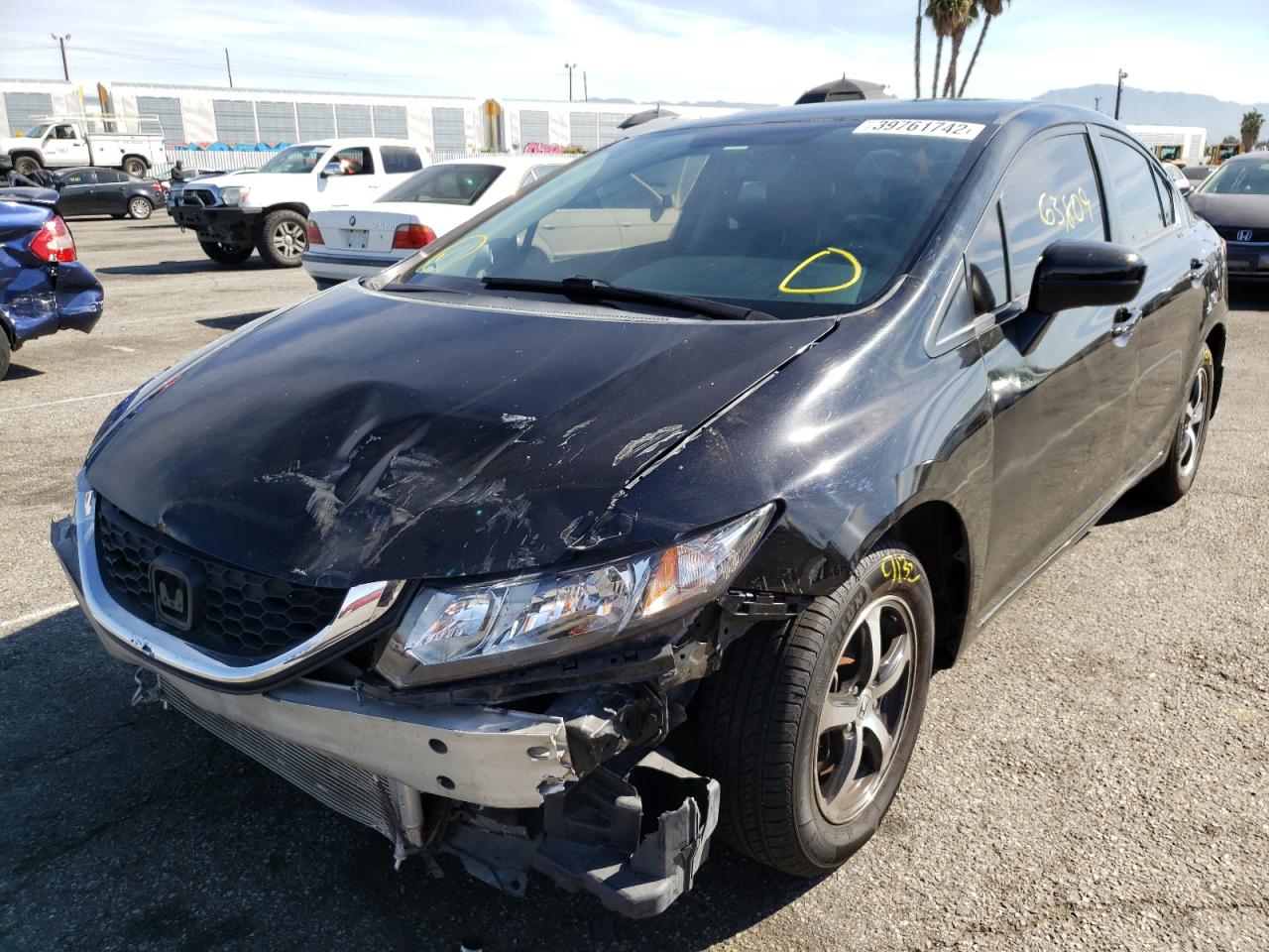 Photo 2 from auction – 2015 HONDA CIVIC SE with VIN 19XFB2F74FE238213