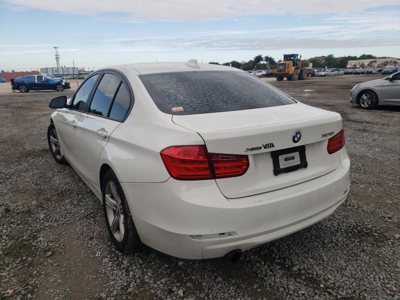 Photo 3 from auction – 2013 BMW 320 I XDRI with VIN WBA3C3C58DF981370
