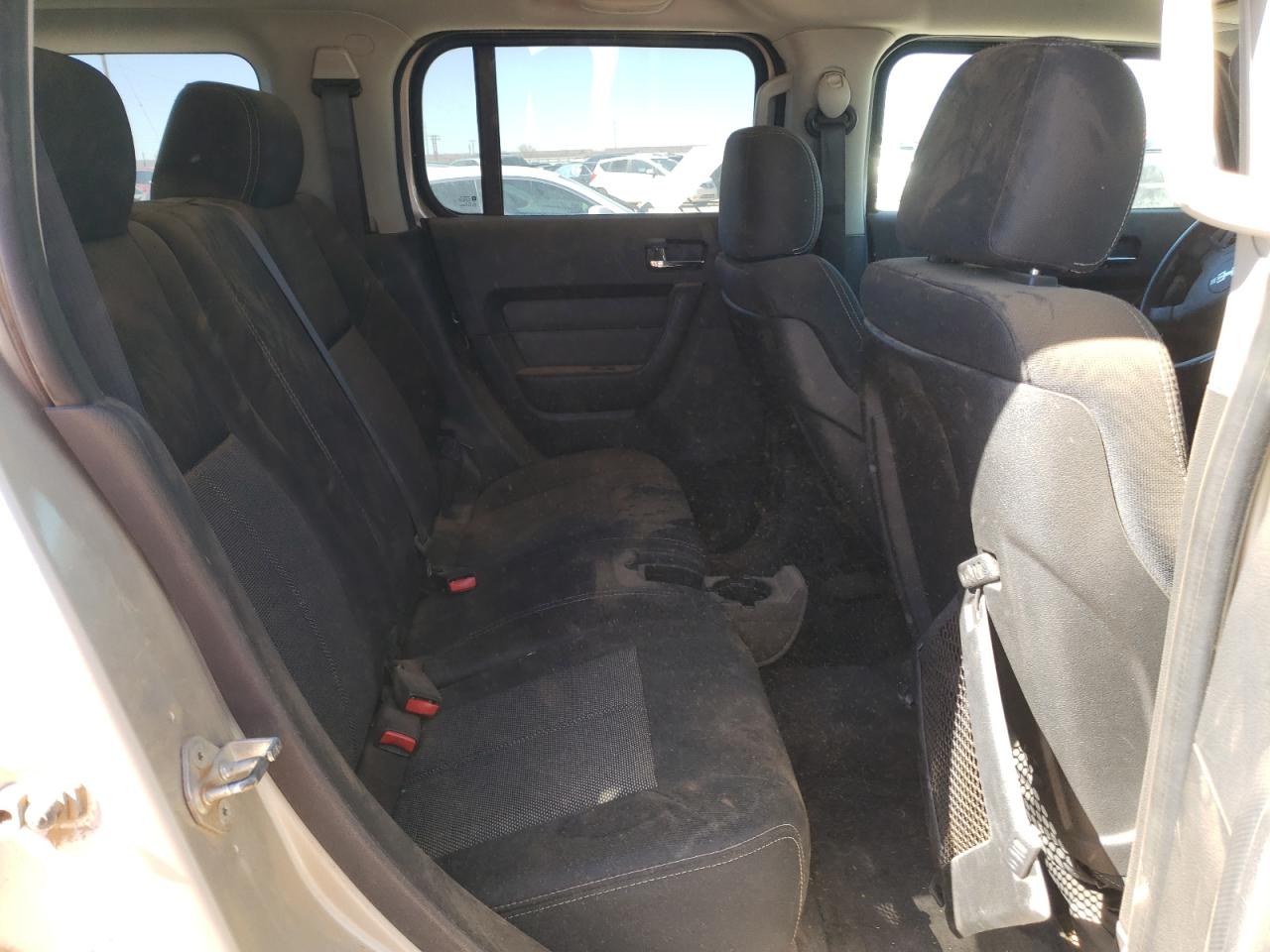 Photo 6 from auction – 2008 HUMMER H3 with VIN 5GTEN13E588201239
