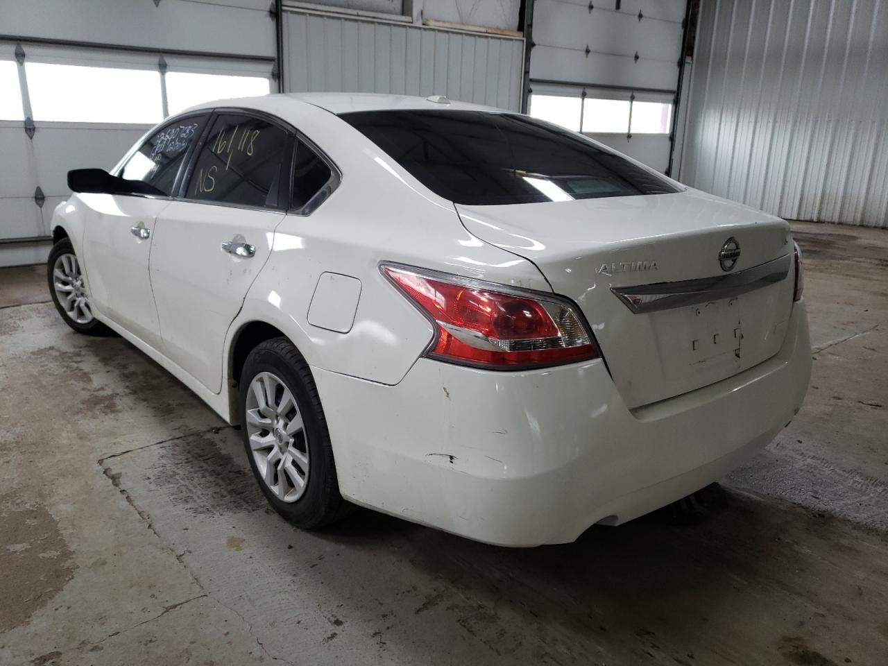 Photo 3 from auction – 2015 NISSAN ALTIMA 2.5 with VIN 1N4AL3AP2FN896490