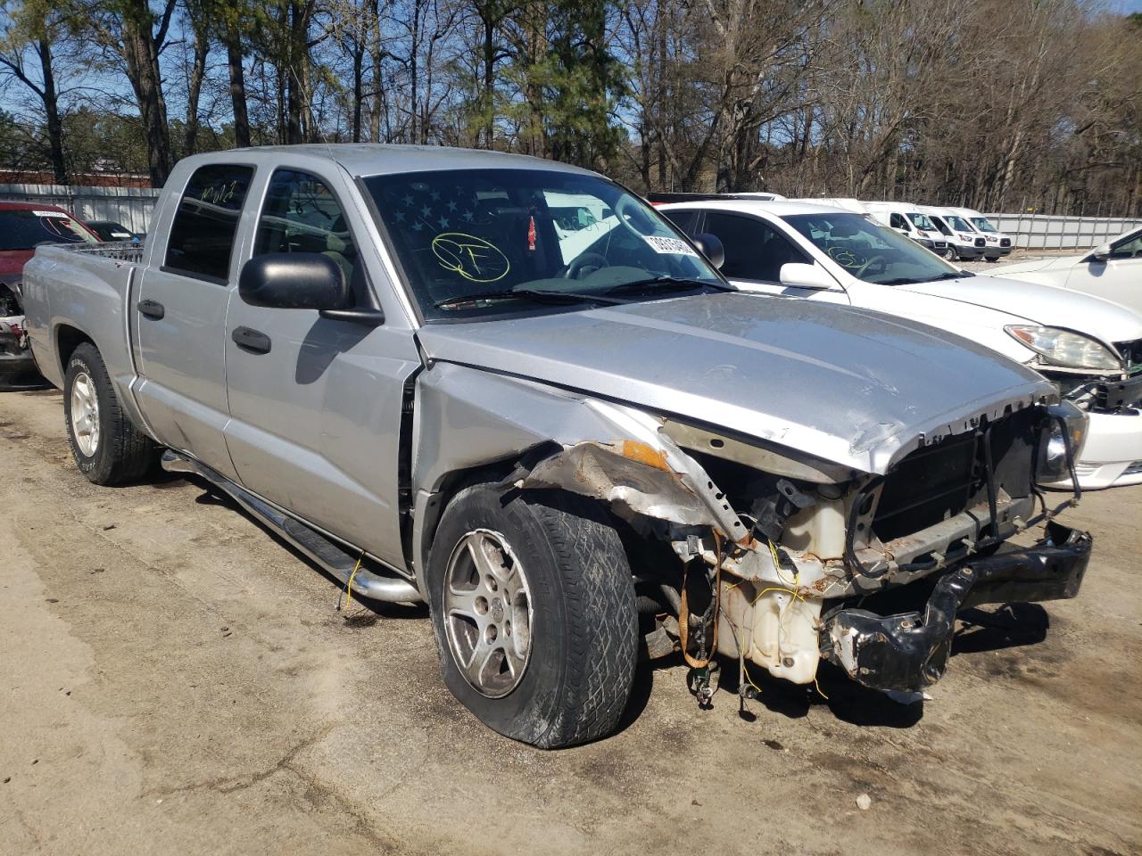 DODGE DAKOTA QUA 2006 with VIN 1D7HE48N36S588247 - Photo from auction