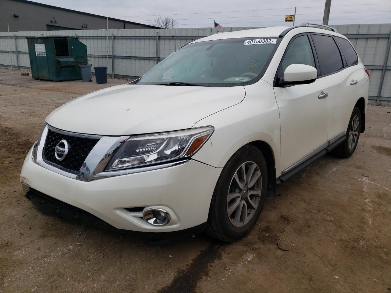 Photo 2 from auction – 2015 NISSAN PATHFINDER with VIN 5N1AR2MN5FC698135
