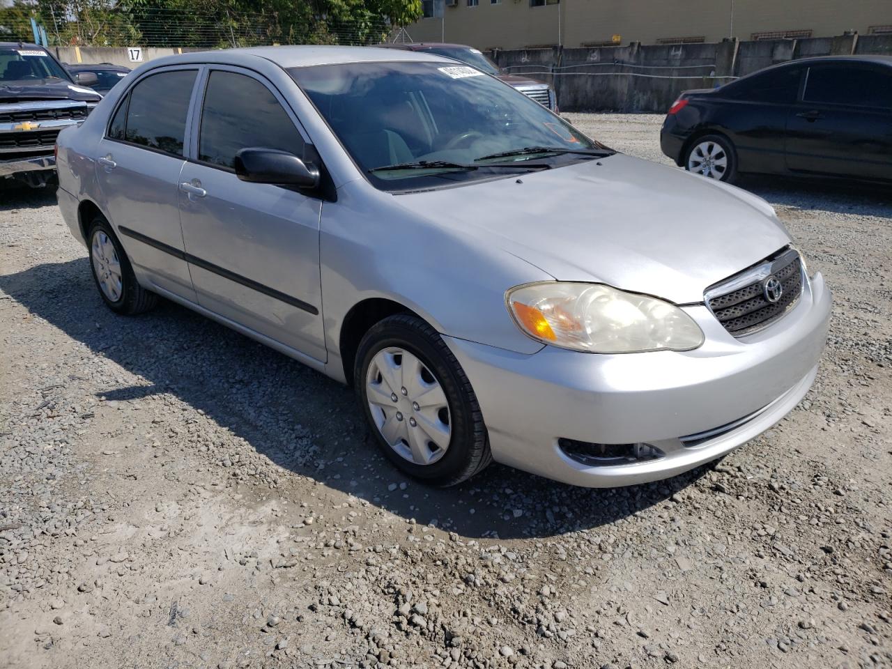 Zdjęcie 1 z aukcji – 2005 TOYOTA COROLLA CE z VIN 2T1BR32E55C416521