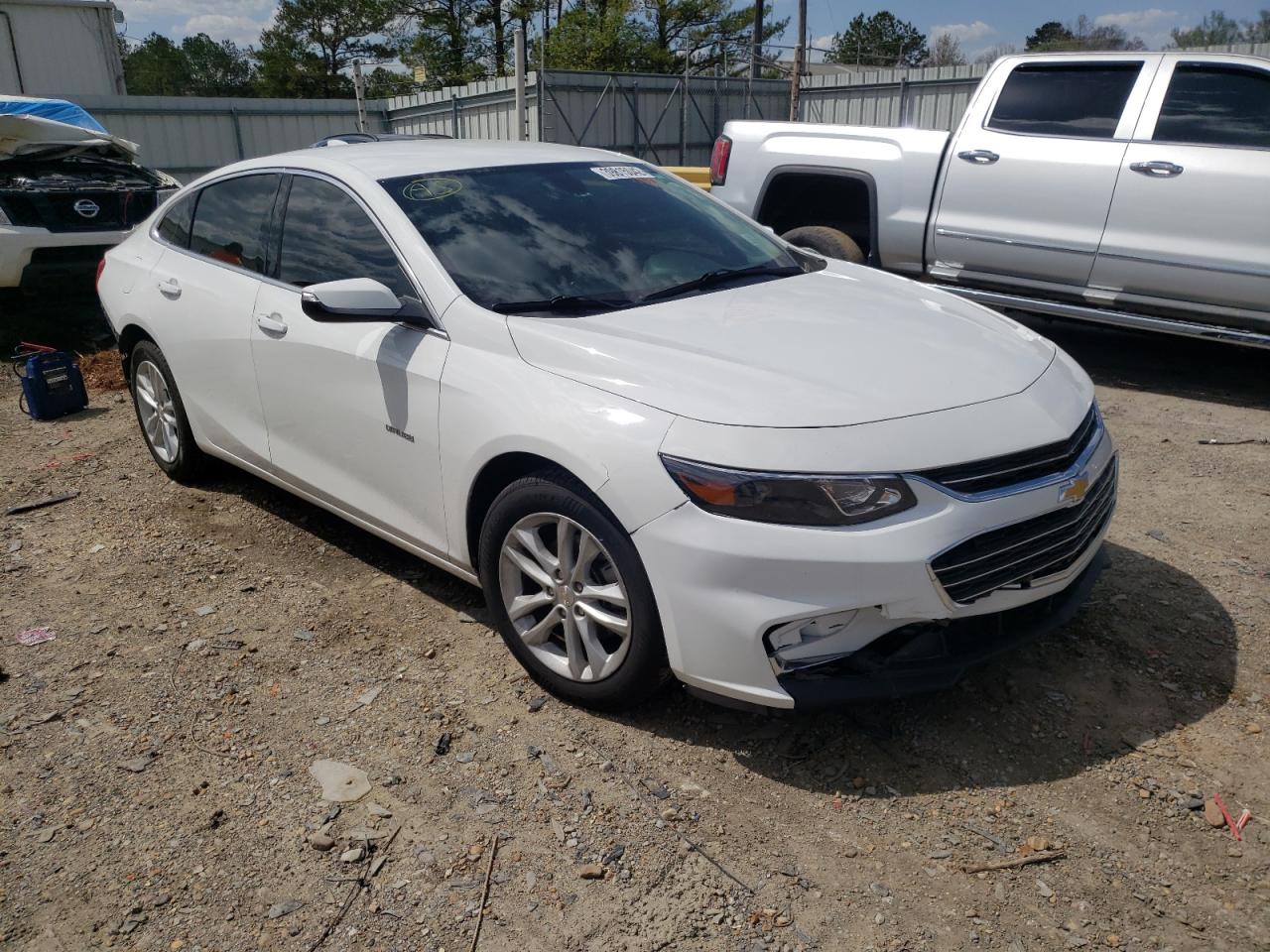 CHEVROLET MALIBU LT 2018 with VIN 1G1ZD5ST0JF173265 - Photo from auction