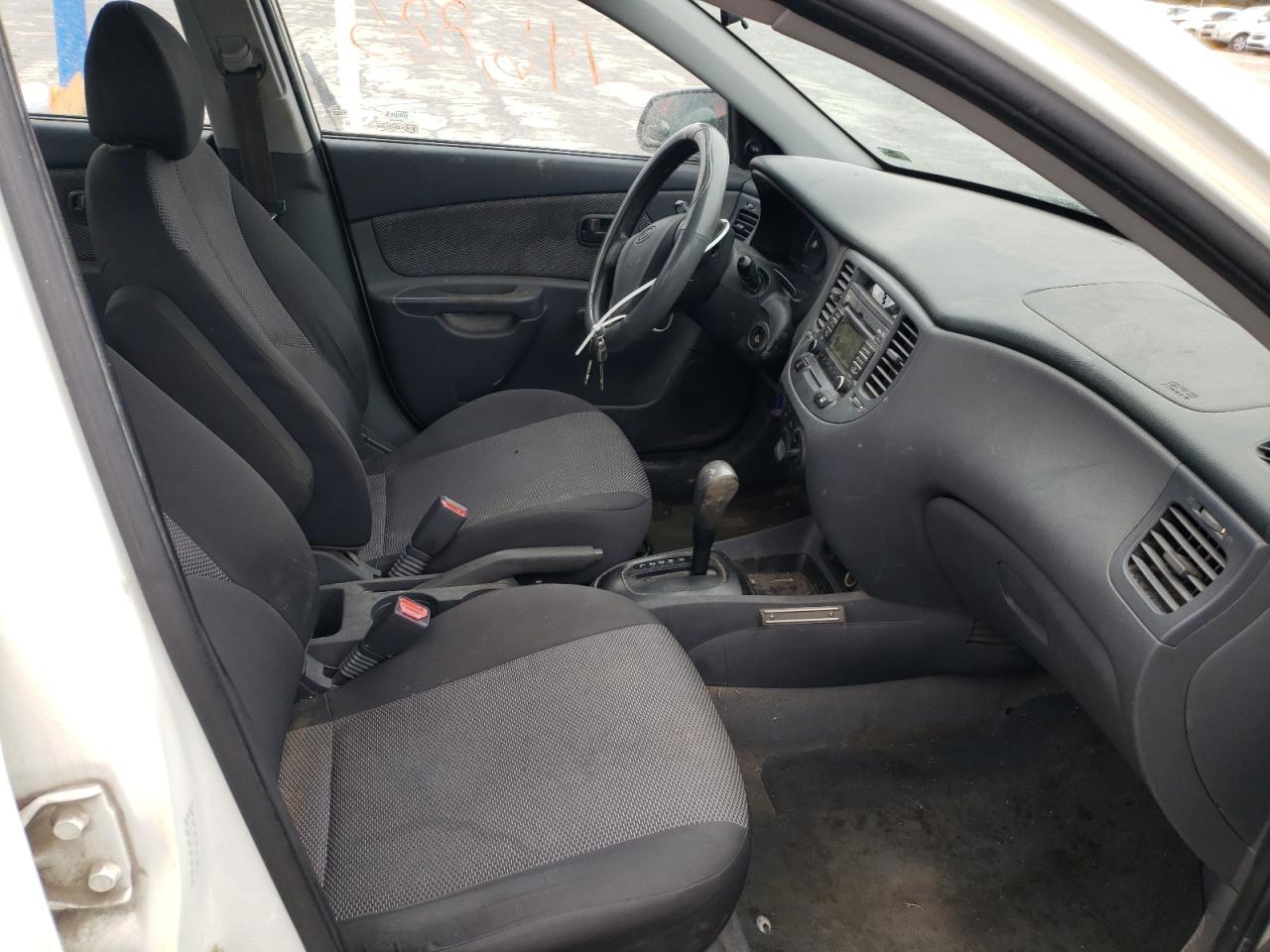 Photo 5 from auction – 2009 KIA RIO BASE with VIN KNADE223X96549167