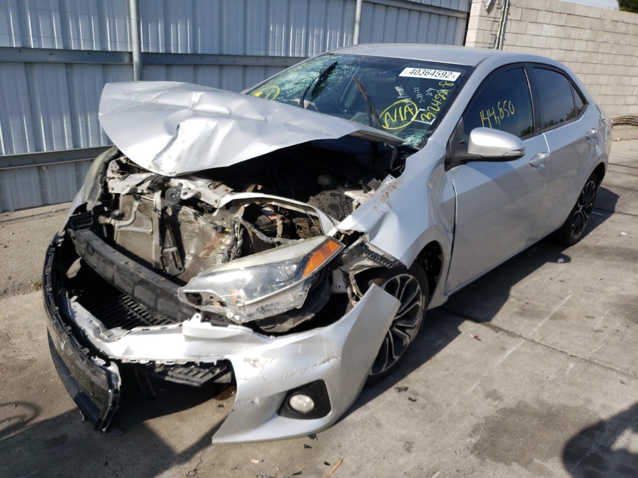 Photo 14 from auction – 2015 TOYOTA COROLLA L with VIN 5YFBURHE8FP200656