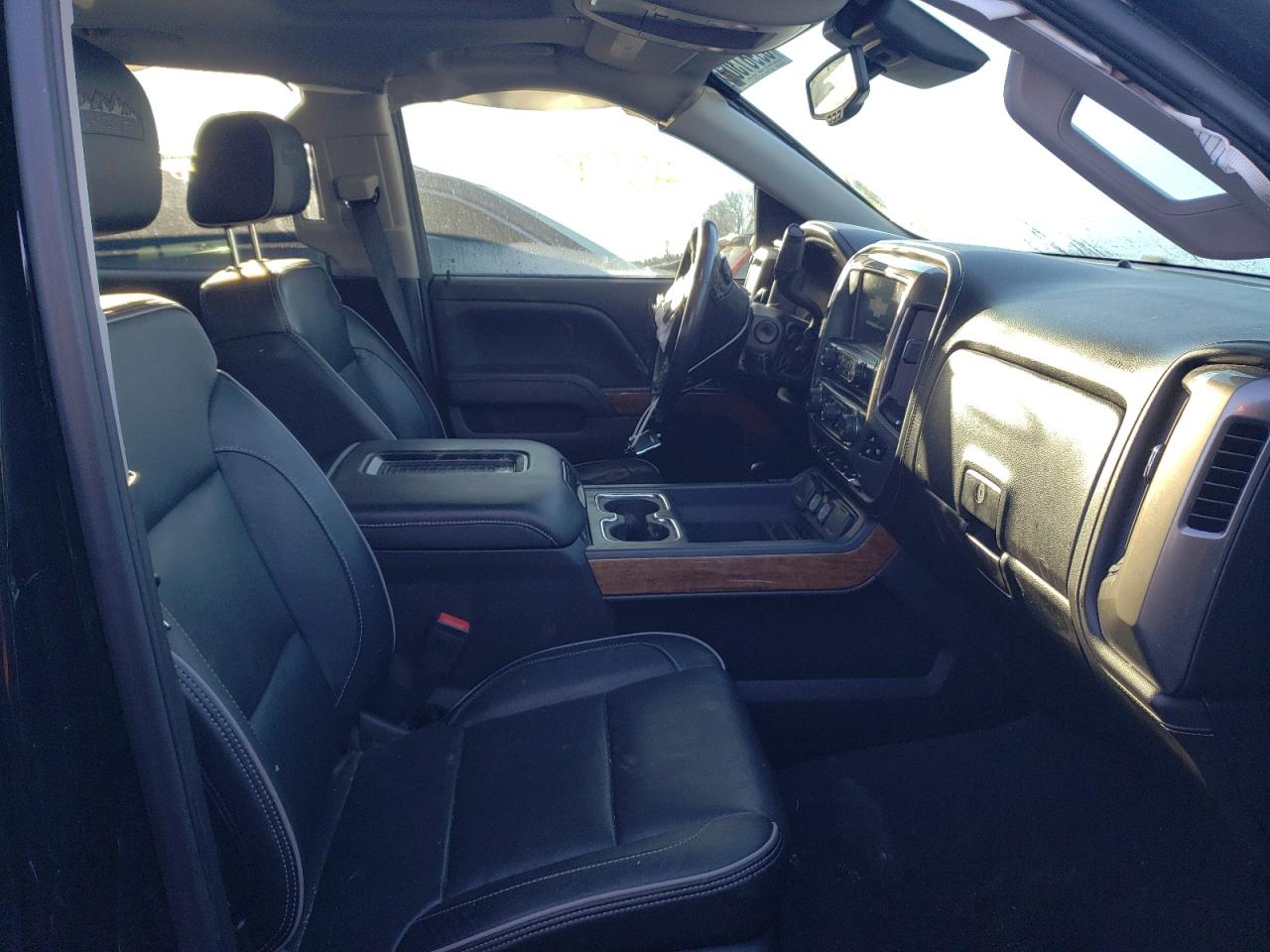 Photo 5 from auction – 2018 CHEVROLET SILVERADO with VIN 3GCPCTEC9JG531107