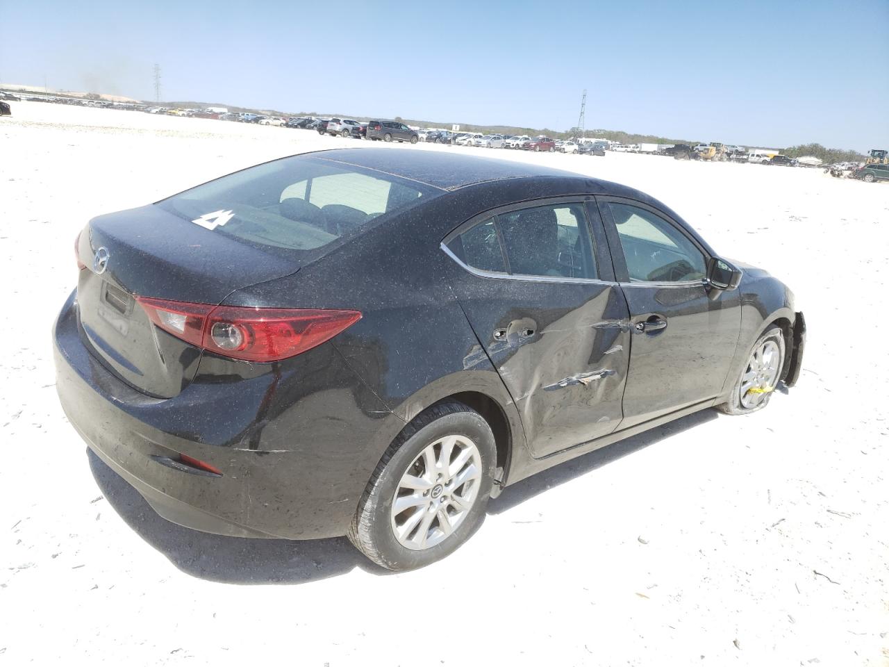 Photo 4 from auction – 2017 MAZDA 3 SPORT with VIN 3MZBN1U79HM137516