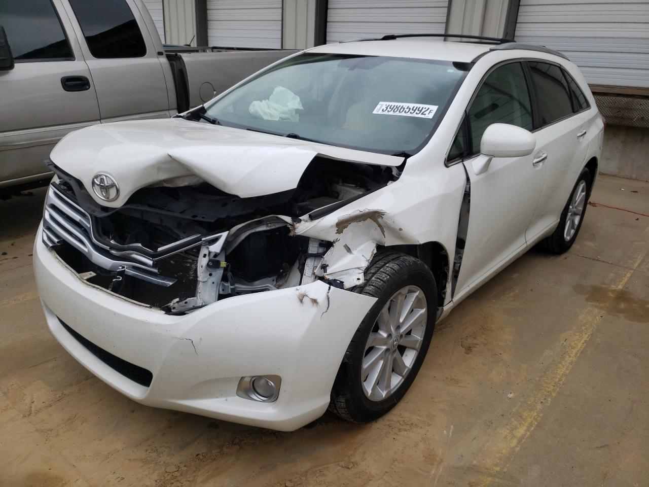 Photo 2 from auction – 2011 TOYOTA VENZA with VIN 4T3ZA3BB2BU049588