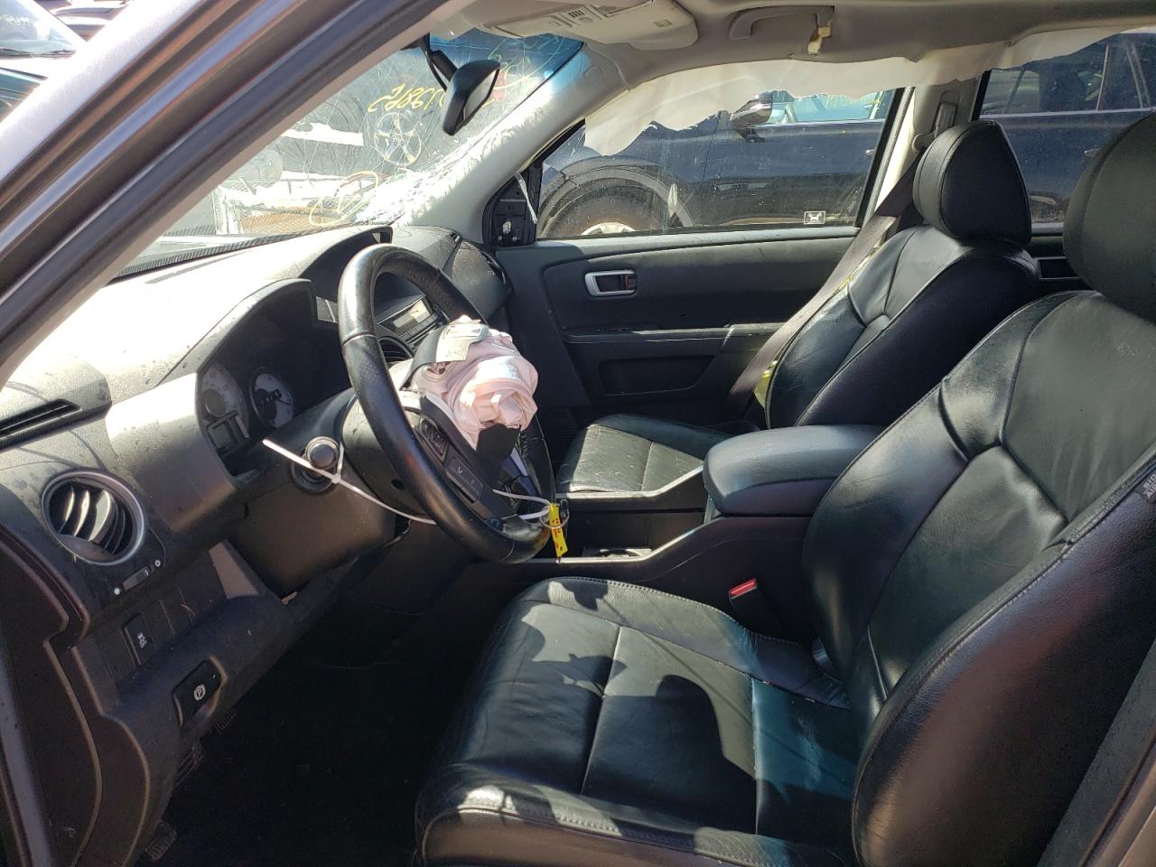 Photo 5 from auction – 2012 HONDA PILOT EXL with VIN 5FNYF4H61CB072865