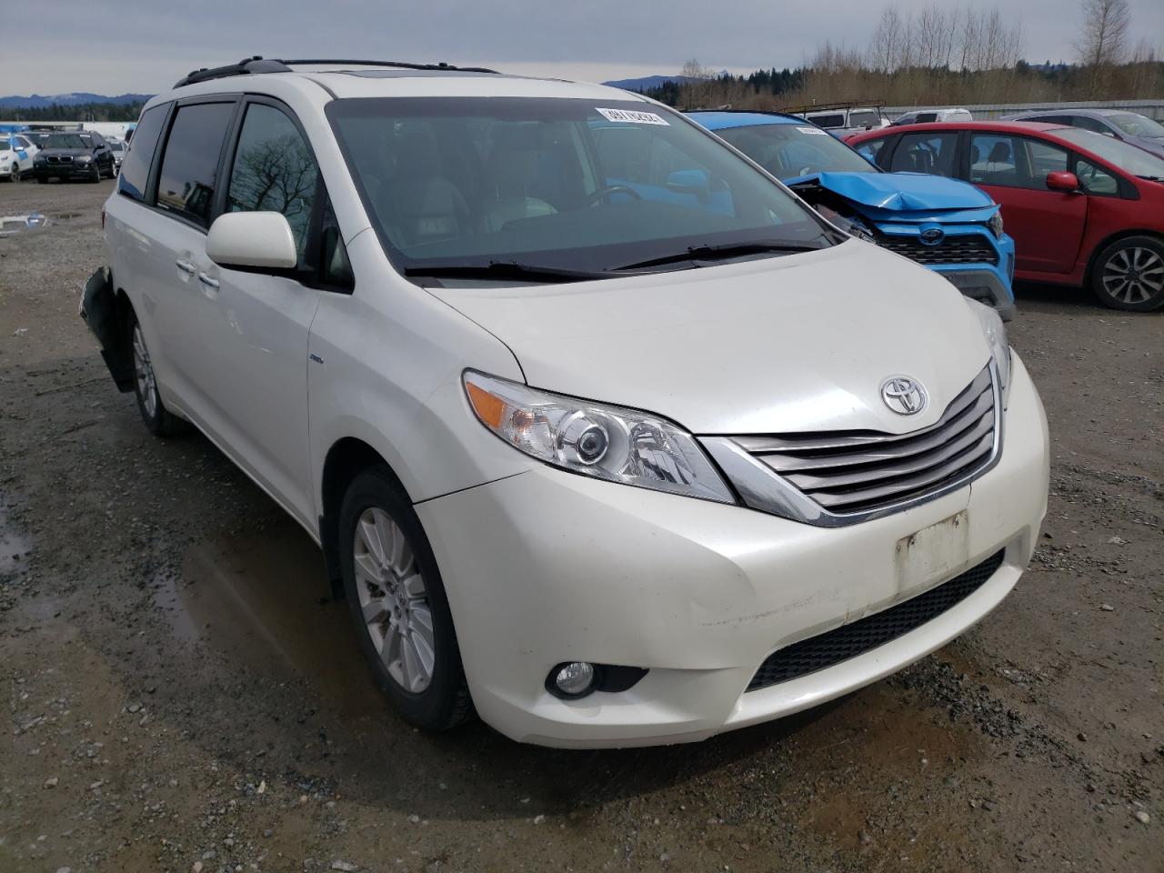 TOYOTA SIENNA XLE 2016 with VIN 5TDDK3DC3GS129732 - Photo from auction