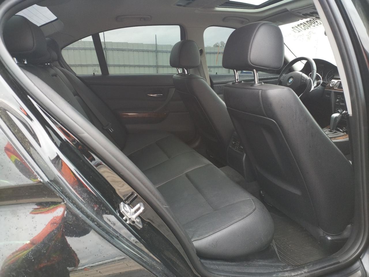 Photo 6 from auction – 2011 BMW 328 XI SUL with VIN WBAPK5C54BA654295