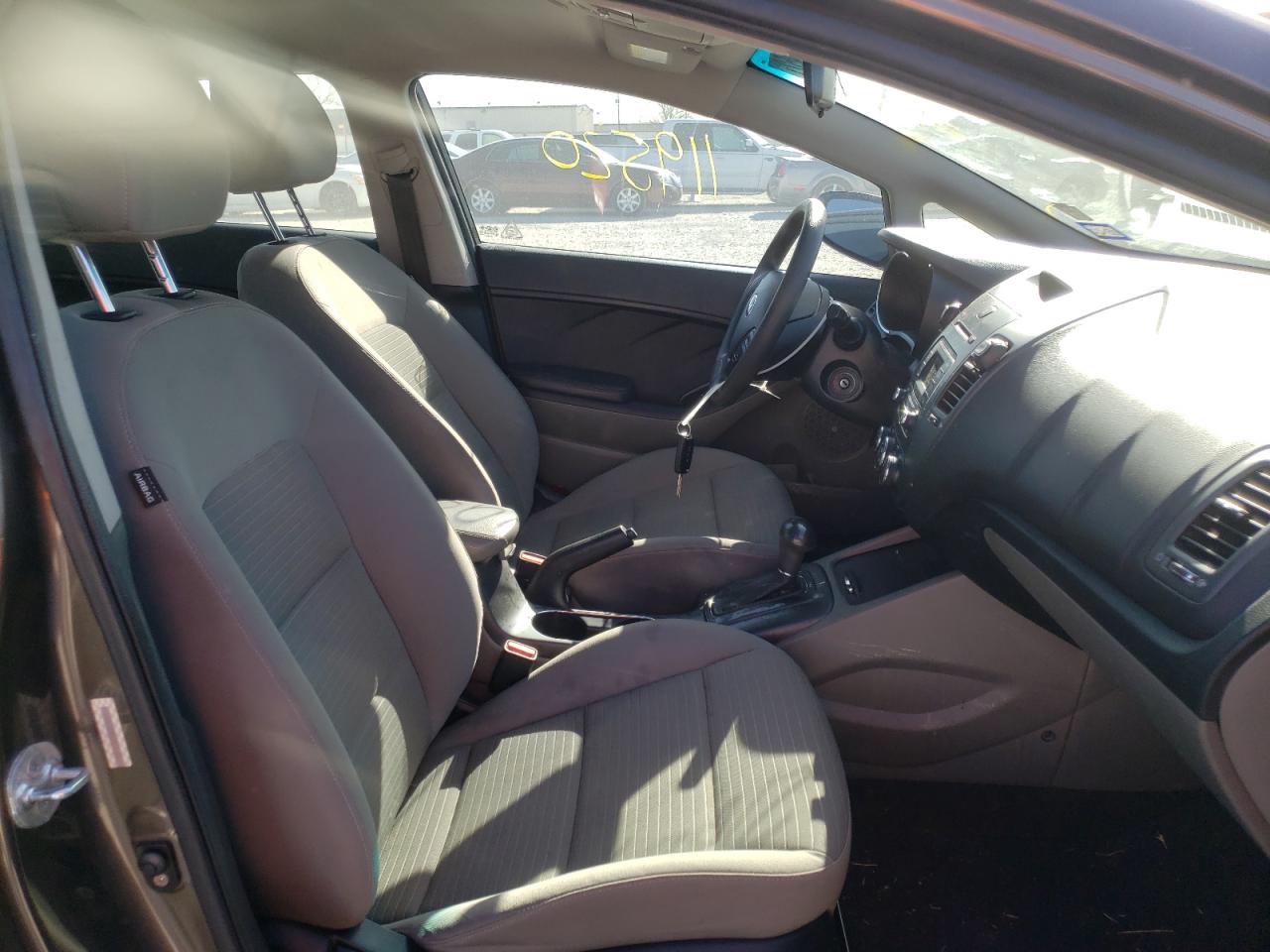 Photo 5 from auction – 2014 KIA FORTE LX with VIN KNAFX4A62E5216293