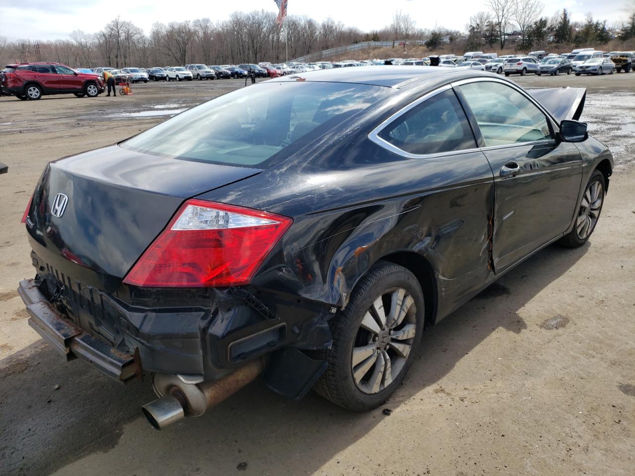 Photo 4 from auction – 2009 HONDA ACCORD EX with VIN 1HGCS12769A026862
